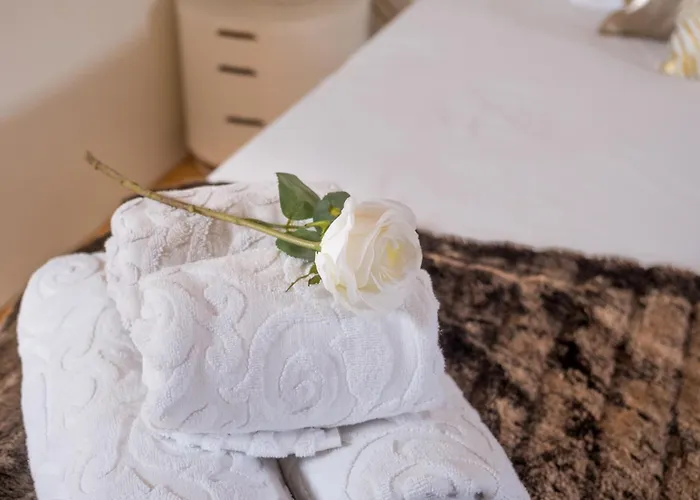 Апартаменты Golden Порту