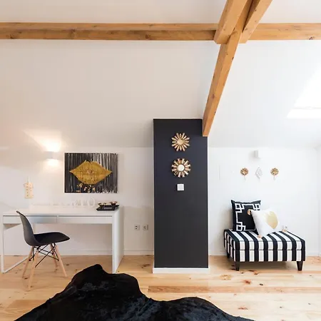 Golden Apartament *